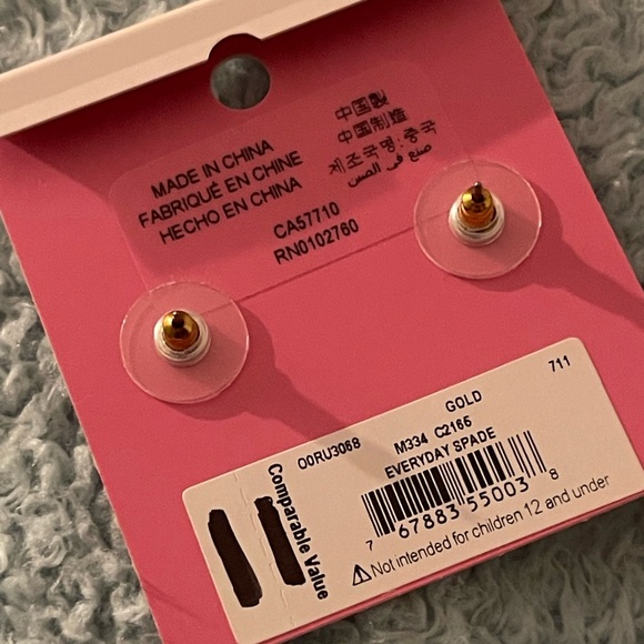 KATE SPADE Everyday Spade Metal Studs - Picture 4 of 6